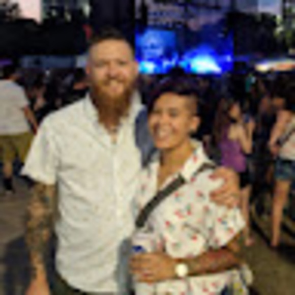 Meet your Posher, Kat - Picture 1 of 1